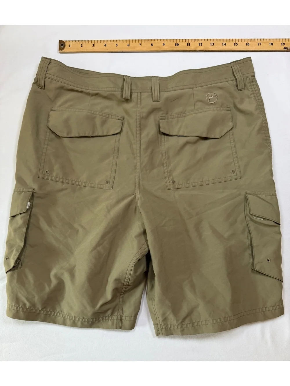 Magellan Outdoors khaki cargo shorts